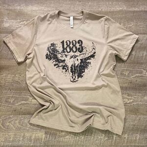 1883 Yellowstone T-Shirt‎